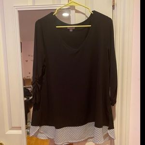 Quarter Sleeve Dressy/Business Top